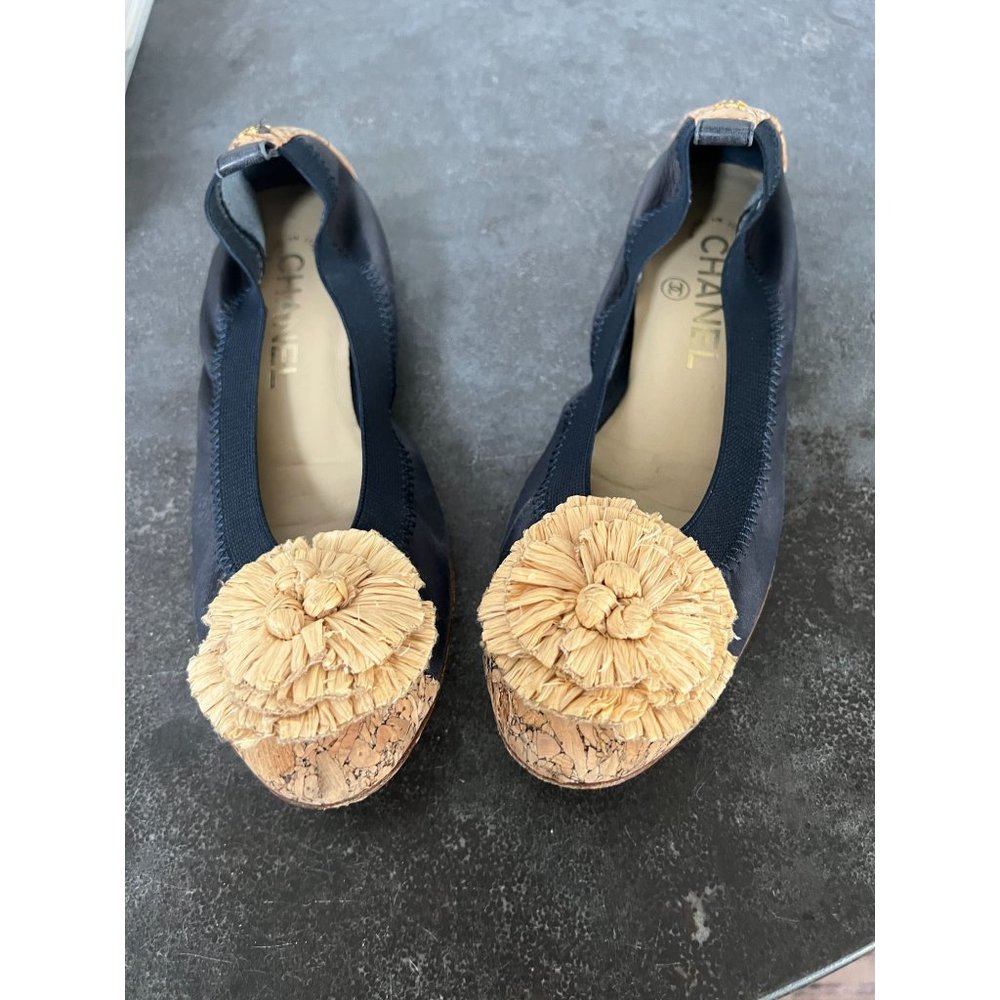 CHANEL Navy and Tan Espadrilles with Floral Accent